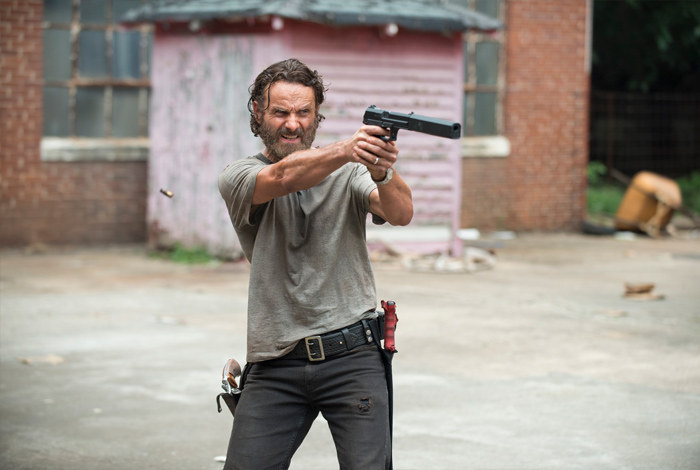 Season 5, Episode 7 Directed by: Bill GierhartWritten by: Seth HoffmanWhile Carl, Michonne and Gabriel hold down the church, Rick takes a rescue mission to Atlanta, as Abraham's group deal with the fallout from Eugene's revelation.