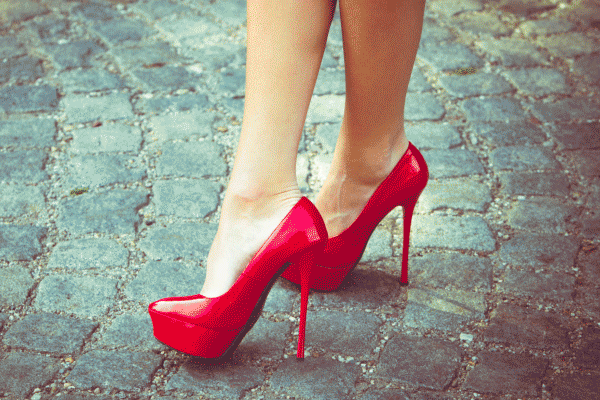 16 Signs Youre Totally Obsessed With Shoes