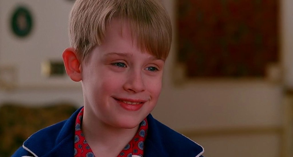 Level of Kevin McAllister-ness: LOOK AT THAT FACE.