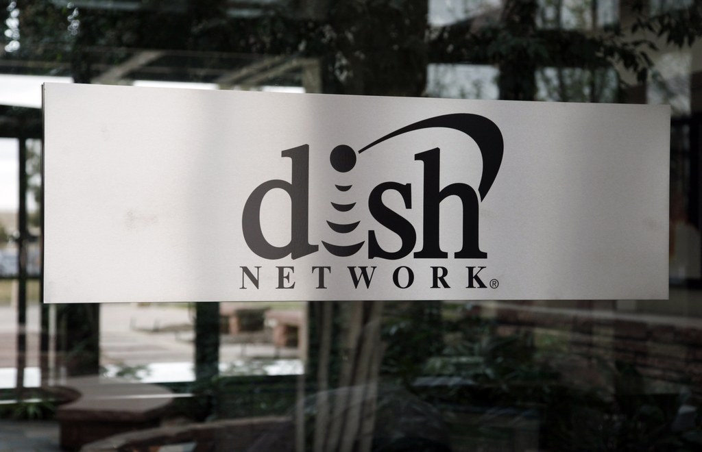 Dish Customers Lose Fox Sports Networks in Latest Pay-TV Spat - Bloomberg