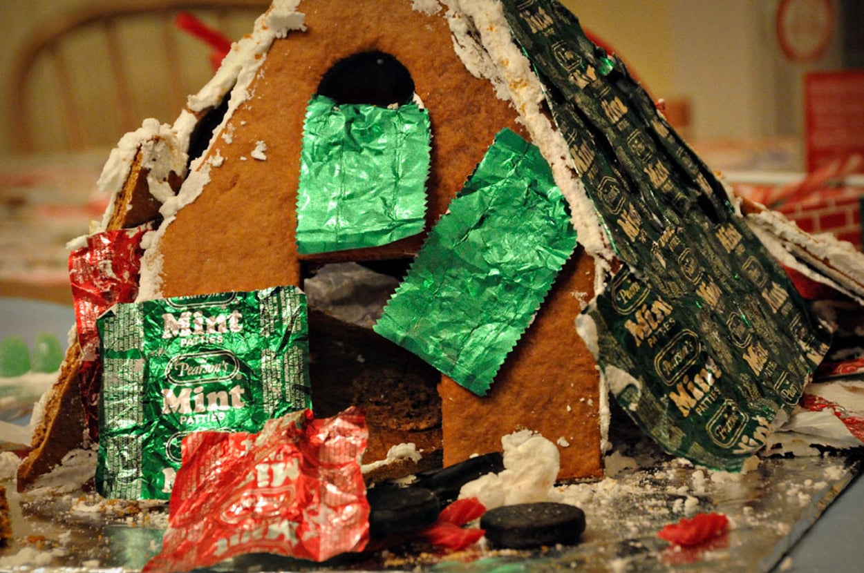 Stuck Gingerbread 23 Gingerbread Fails That Almost Ruined Christmas