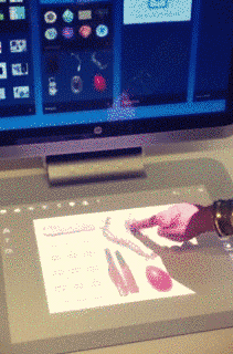 Moving the items using Sprout by HP.