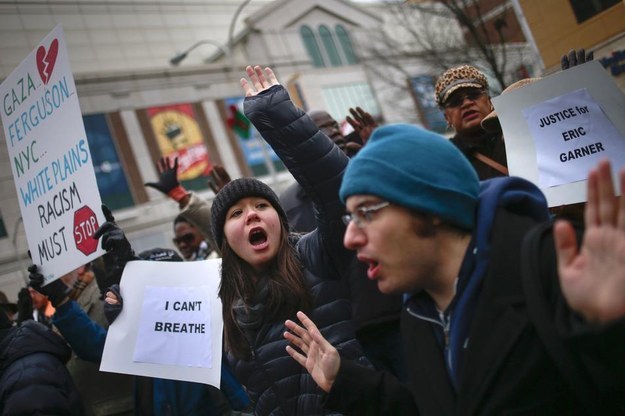 Protests Erupt For A Third Night Over Eric Garner Chokehold Decision