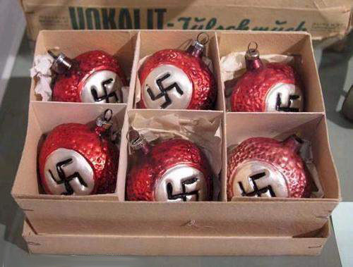 I'm dreaming of a white supremacy Christmas.