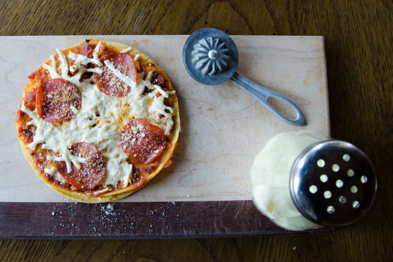 Five ingredients = the tasty love child of pizza and a quesadilla. Get the recipe here.