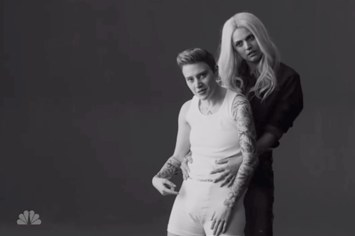 Justin Bieber Channels Kate McKinnon As Justin Bieber in New Calvin Klein  Ads