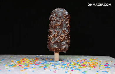 Ice cream is my favourite thing about summer, but sticky-melted-ice-cream-fingers are my least. FIX: A simple yet extremely effective cupcake case placed strategically under the ice cream will instantly catch all runaway drips. Also applicable to ice lollies.
