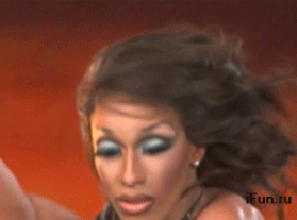 You think you're keepin it real cool. Spoiler alert, girl: You're not.