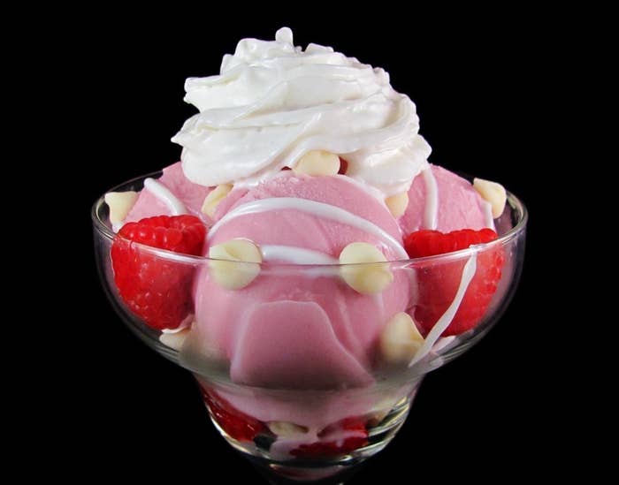 White Chocolate Raspberry Sundaeingredients include: Black Raspberry Ice Cream topped with a White Chocolate Icing Drizzle, Fresh Raspberries and White Chocolate Chips.