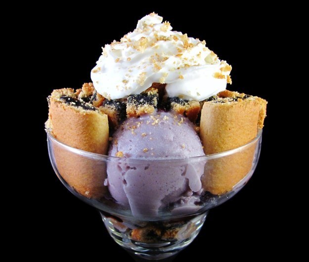 Blueberry Fig Newton Sundaeingredients include: Blueberry Greek Frozen Yogurt topped with a Blueberry Sauce and Blueberry Fig Newton Chunks