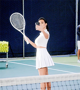 Kim Kardashian Actually Mocks Herself In Her Super Bowl Advert