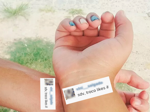 Deste tuíte.