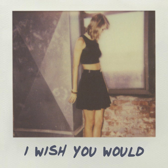I wish a bitch would. 1989 Taylor. I Wish you would Тейлор Свифт. Taylor Swift i Wish you would Polaroid from 1989. Taylor Swift 1989 Polaroid.