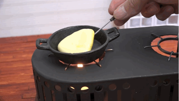 You Won't Be Able To Stop Watching These Mini Food Cooking Videos
