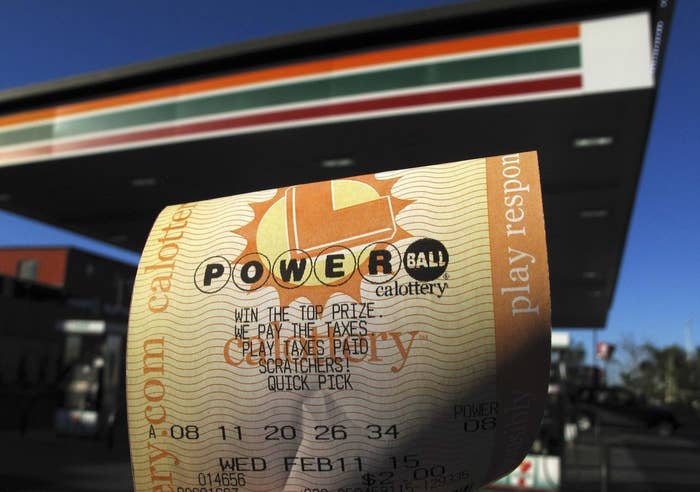 Someone In Puerto Rico Won The Powerball And People Freaked Out