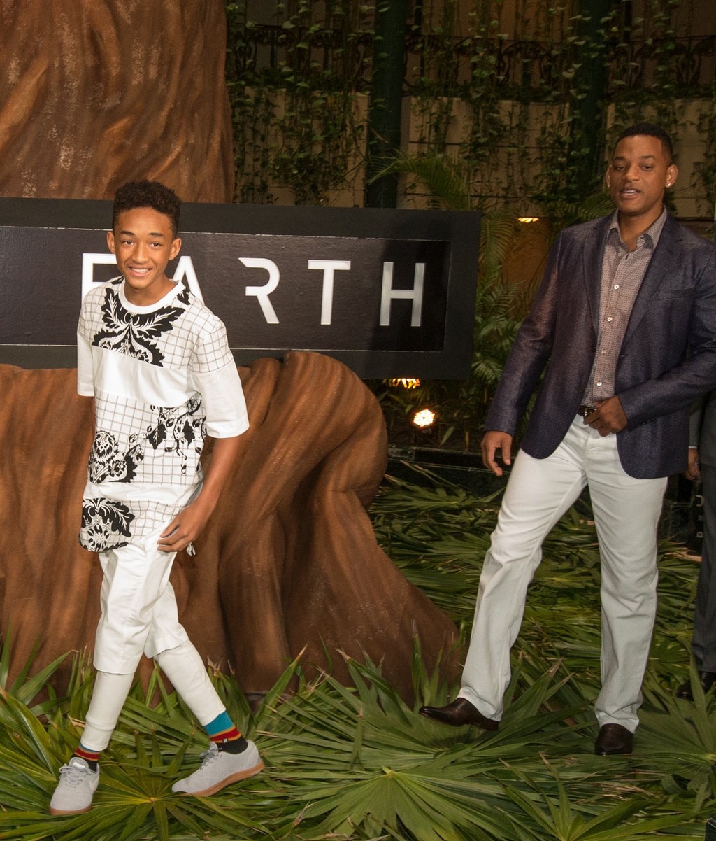 Jaden Smith Wears Mismatched Sneakers While Skateboarding In NYC – Footwear  News