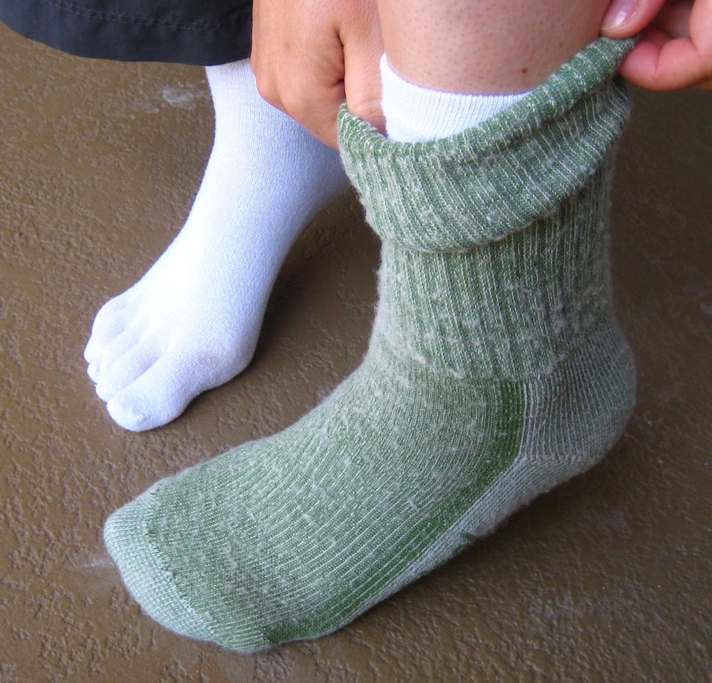 Cold feet: How to keep your feet warm - 5 top tips