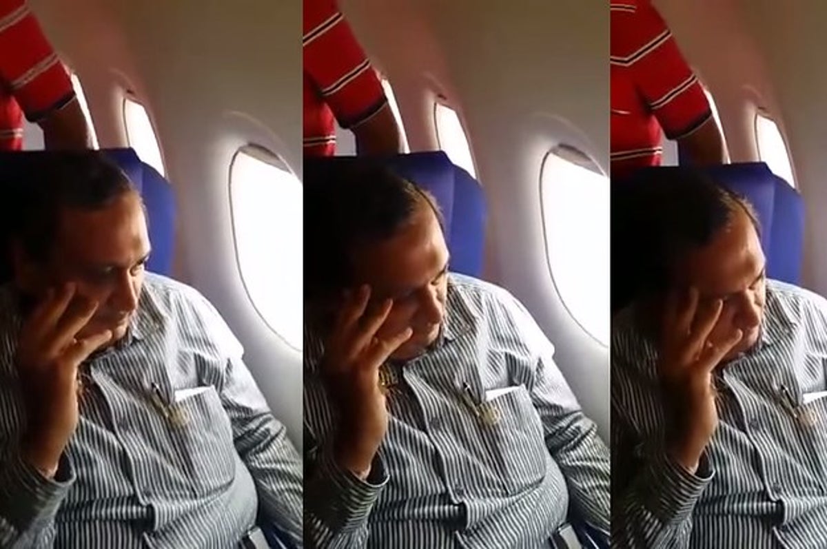 Amateur Indian Girls Sex - This Video Of An Indian Girl Confronting Her Alleged Harasser On A Flight  Is Going Viral