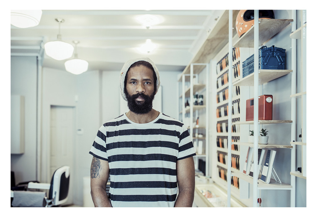 15 Beautiful Pictures Reveal NYC's Unique Culture Of Barbershops