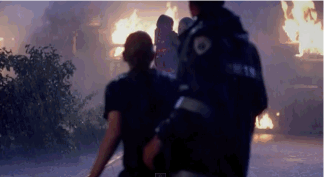 Season 9, Episode 24: Everyone fears the worst for Jackson when a bus explodes, but he emerges victoriously, saving a little girl in the process - while still managing to look incredibly sexy. Bailey operates on Meredith as she gives birth during the blackout.