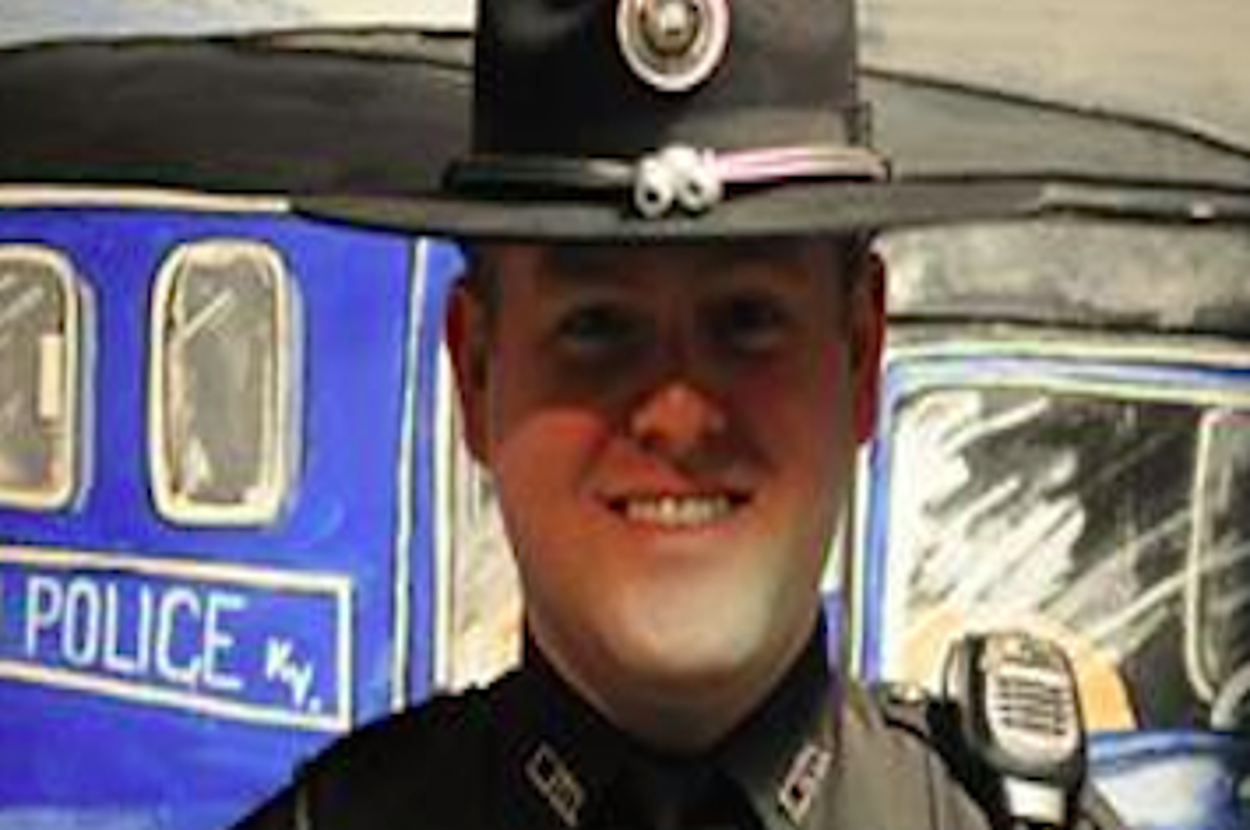 Instead Of Arresting Him, A Cop Helped Out A Single Dad Who Tried To Steal  Baby Formula