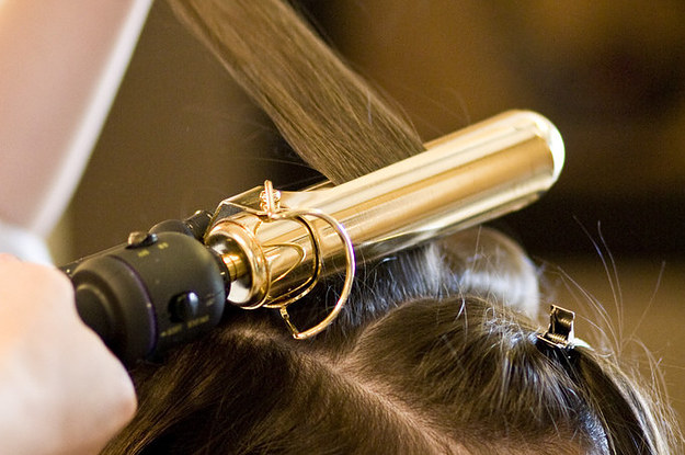 21 Extremely Useful Curling Iron Tricks Everyone Should Know