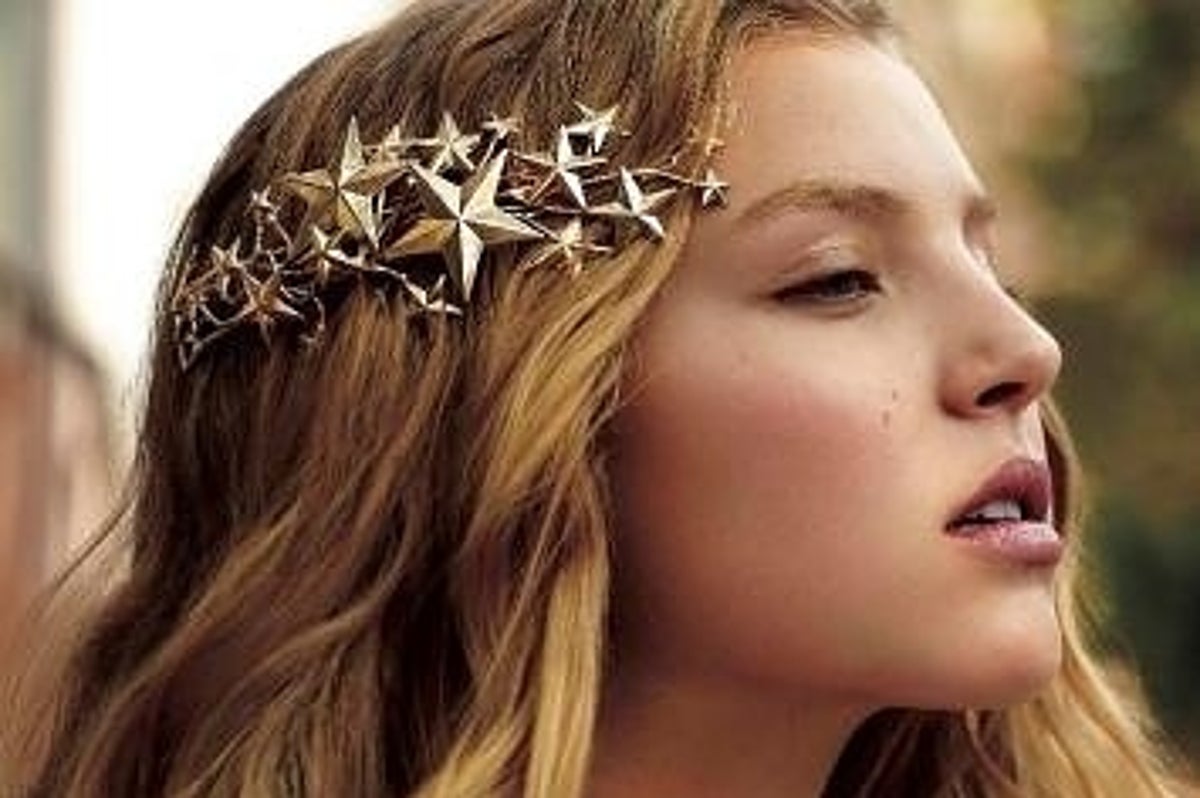 24 Statement Hairstyles For Your New Year S Eve Party