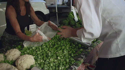 When you have as many farms as California does, you also have a lot of farmers markets. Many of those farmers markets are open year-round.