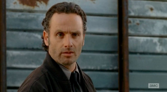 Rick nous sort son meilleur regard-outré-en-biais pour l'occasion.