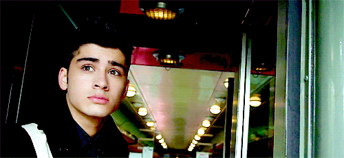 Whenever I close my eyes, I picture you there.I'm looking out at the crowd- you're everywhere.