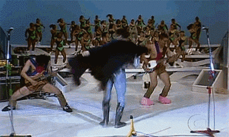 With this single GIF, I think Brazil Editor Manu Barem has made a perfect argument.
