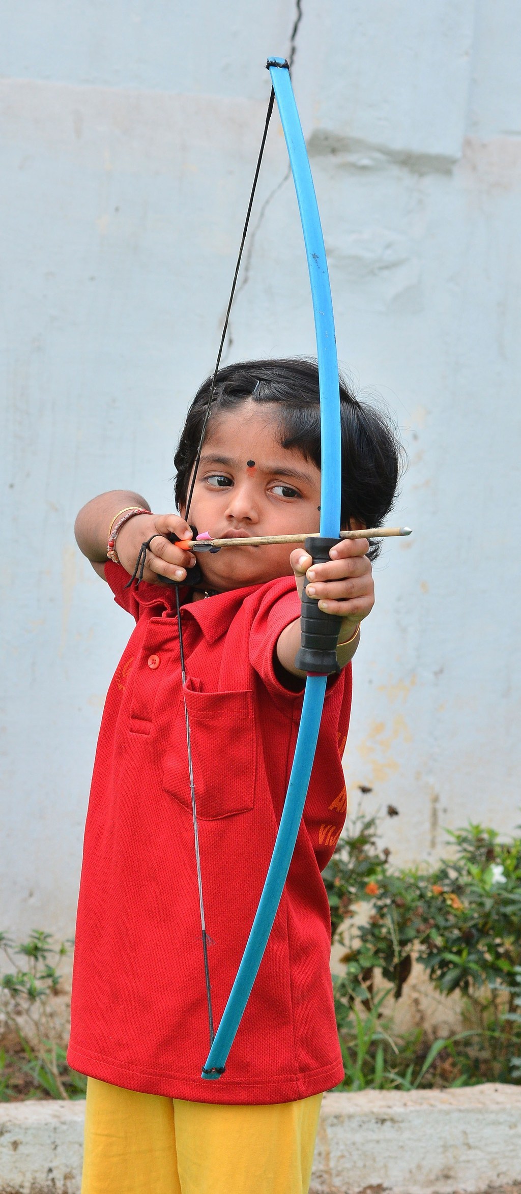 this-2-year-old-indian-girl-has-just-set-a-new-national-record-in-archery