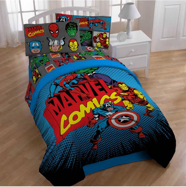 23 Ideas For Making The Ultimate Superhero Bedroom