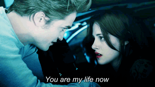 Team Edward or Team Jacob, Team Gale or Team Peeta, you know the drill.