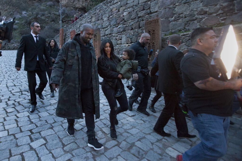 kanye west ararat