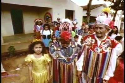 Ela ainda fica surpresa e manda um eita.