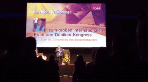 Hier kannst Du Dir das ganze Video anschauen.