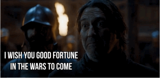 Comme on s'y attendait, Mance refuse de s'agenouiller devant Stannis, et préfère mourir sur un bûcher plutôt que l'aider à combattre Roose Bolton.