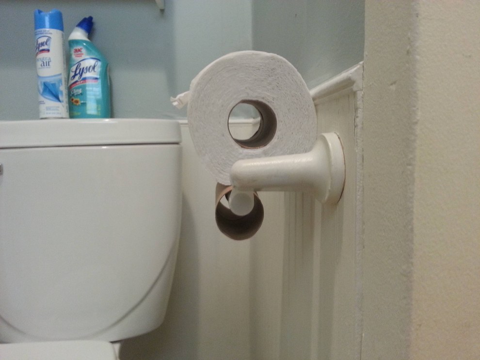 17 People Who Don't Know How To Use A Bathroom