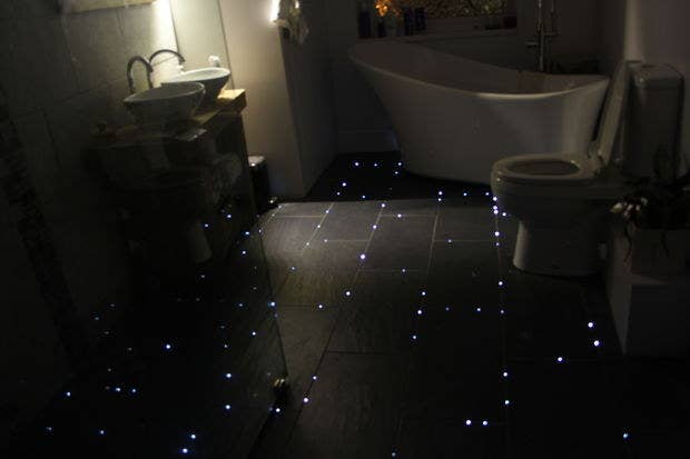 Let the stars guide you...to putting the seat down.