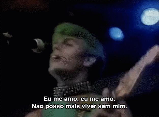 25 prazeres que só quem ama ficar sozinho vai entender