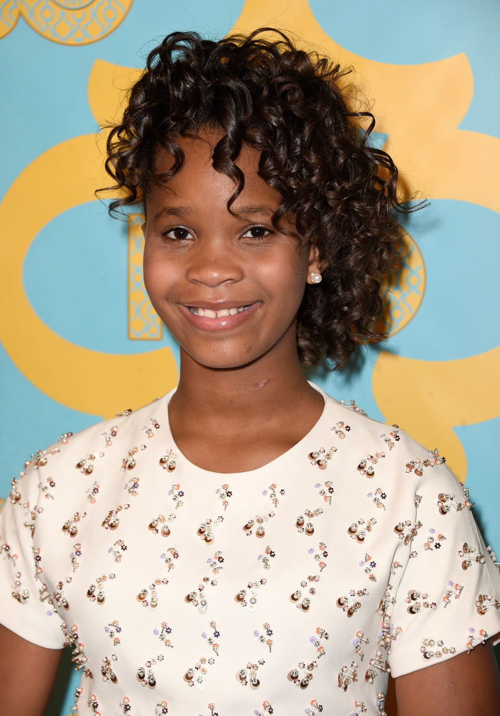 Quvenzhané isn't even a teenager yet but still knows how to rock her locks.