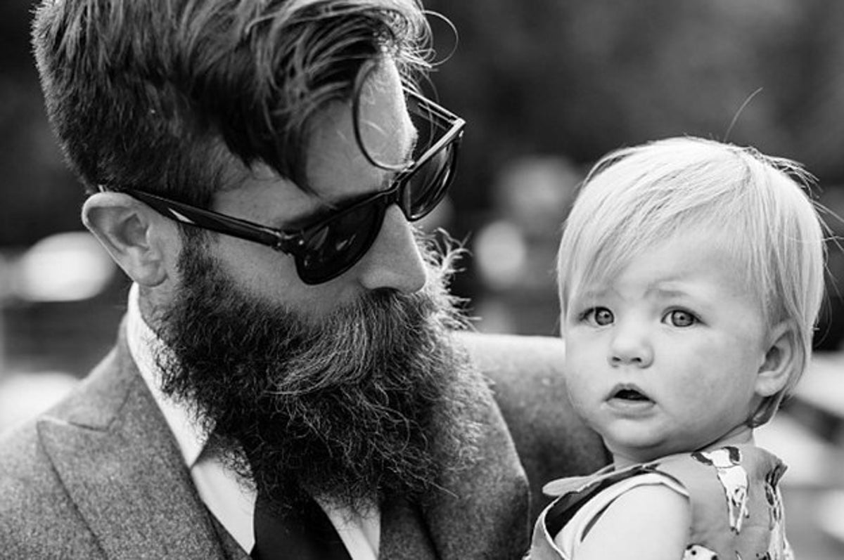 Img Buzzfeed Com Buzzfeed Static Static 15 04 27 10 Campaign Images Webdr01 19 Papas Con Barba Que Sacaran Tu Lado Maternal 2 4 Dblbig Jpg Resize 10