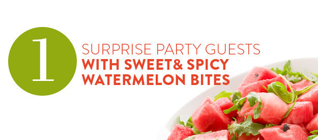 Sprinkle watermelon with olive oil, white balsamic vinegar and chili peppers for a surprising hors d’oeuvre.