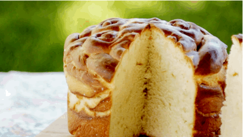 Often served with Hrudka, a cheese made with eggs.