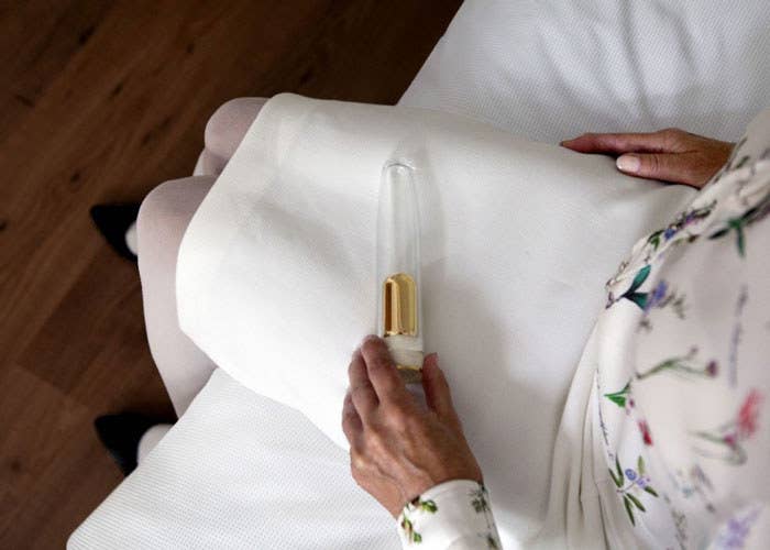 700px x 500px - This Dildo Can Be Filled With The Ashes Of Your Deceased Lover