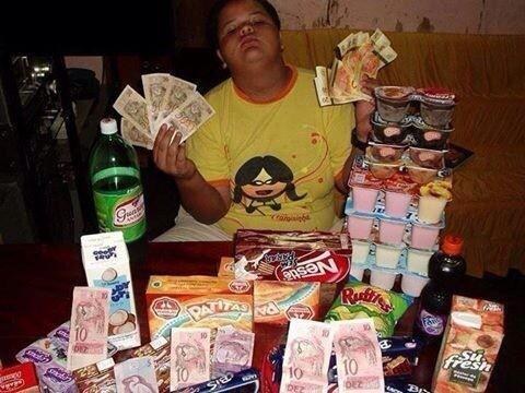 "Gastei tudo com danone".