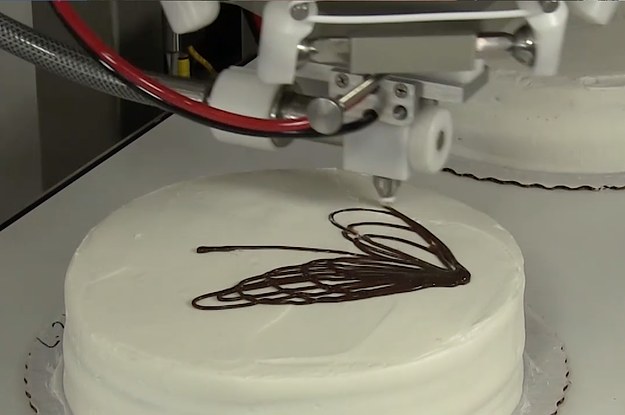 Watch These Sweet Cake Decorating Machines That Will Blow Your Mind