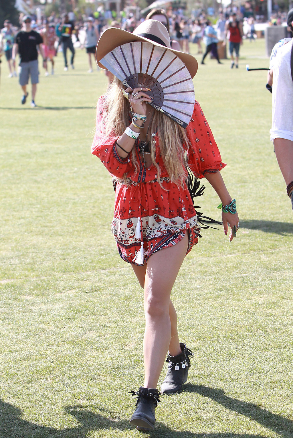 Coachella Should Be Canceled Because Vanessa Hudgens Isn't Going