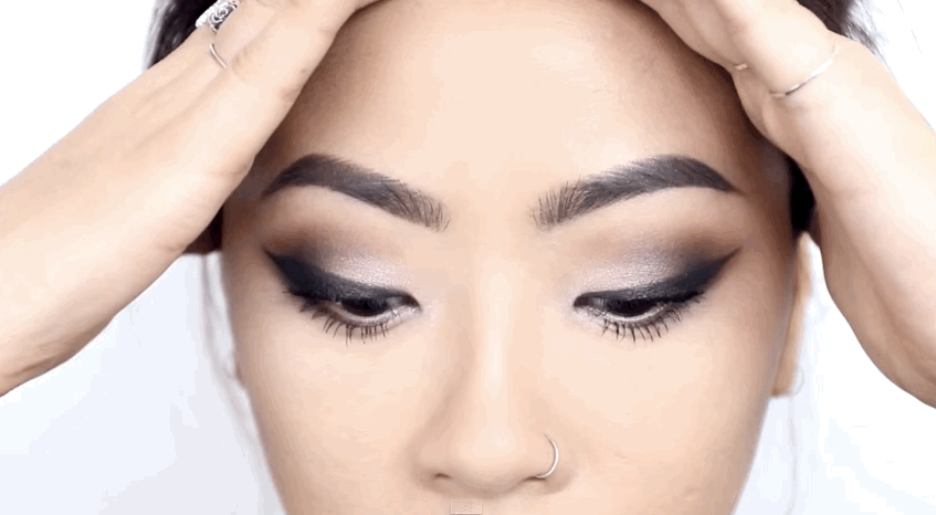 Makeup tutorial specifically for monolids.
